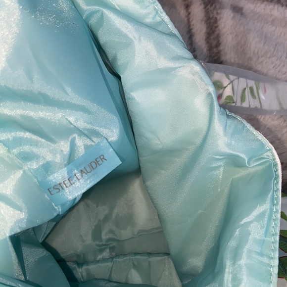 Floral Tote Bag - Picture 2 of 4